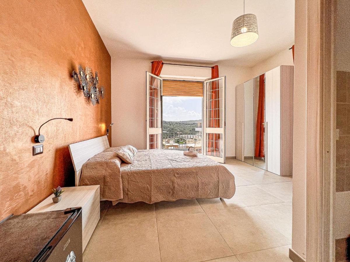 Hotel Sweet Sea View Santa Teresa di Gallura Esterno foto